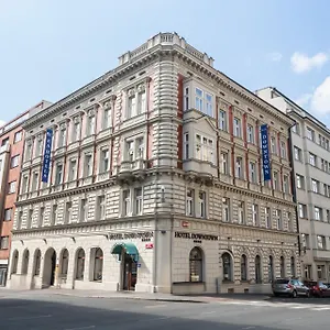 Ea Downtown 4* Praga