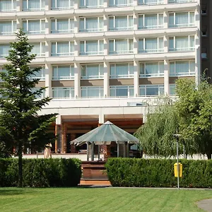 Ramada By Wyndham Parc Hotel